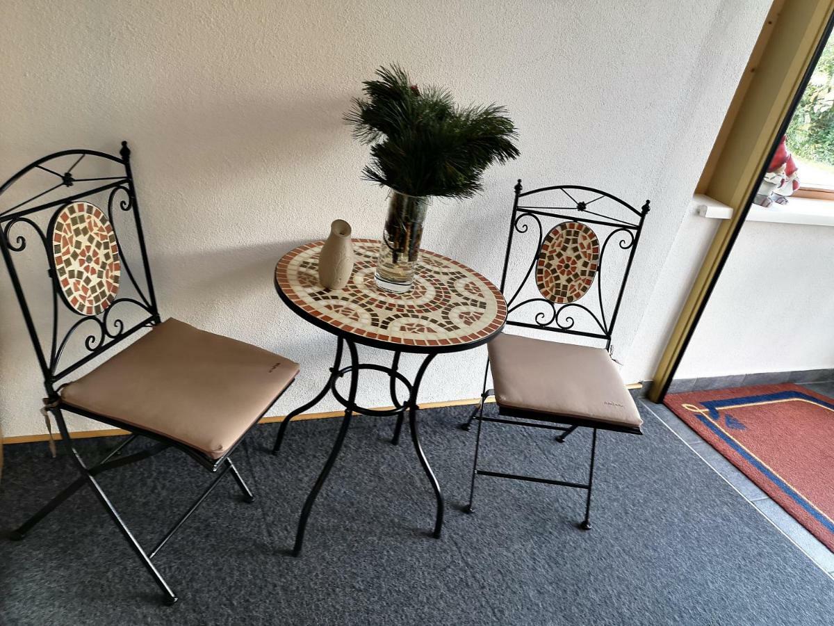 Apart Hotel Ideal Ладис Екстериор снимка